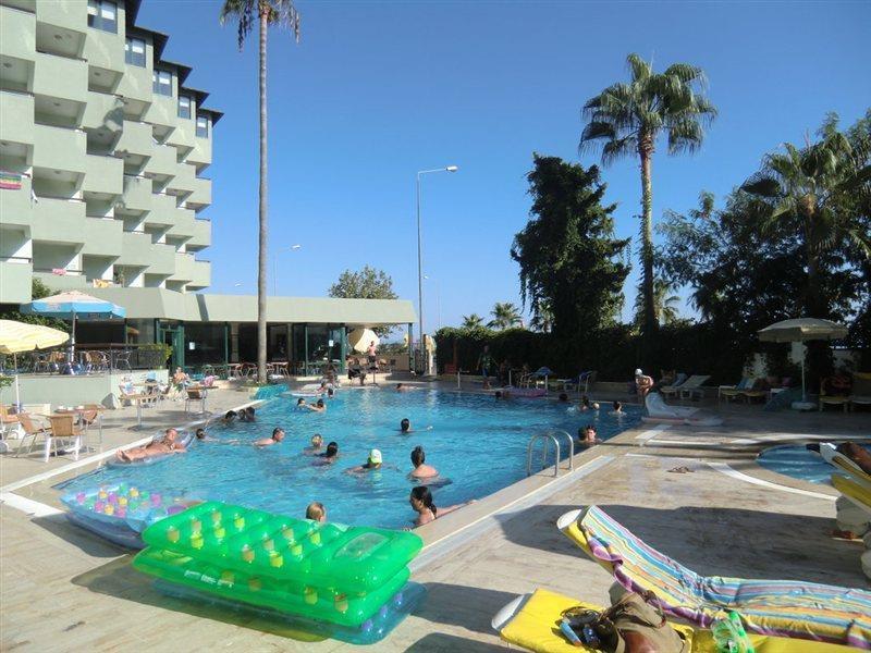 Hotell Elysee Rive 4*